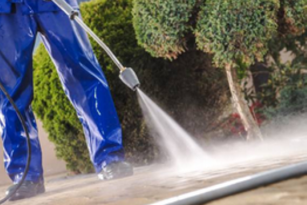 High-Pressure Cleaning – Stubborn Dirt Cleaning Solution